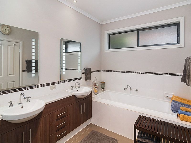 6 Ongloe Close, Mount Barker SA 5251