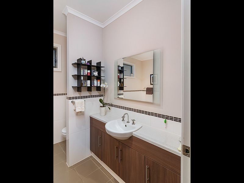 6 Ongloe Close, Mount Barker SA 5251