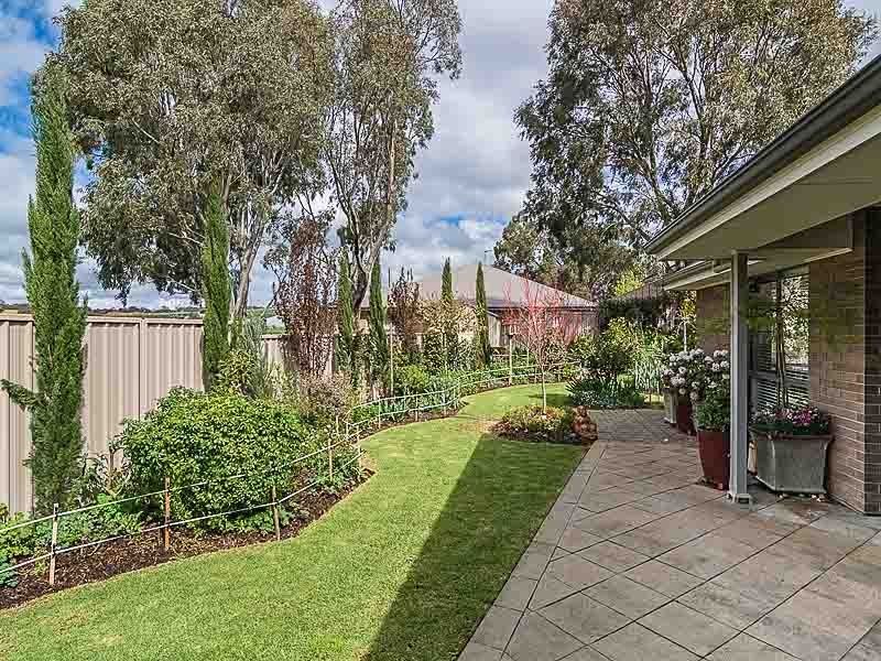 6 Ongloe Close, Mount Barker SA 5251