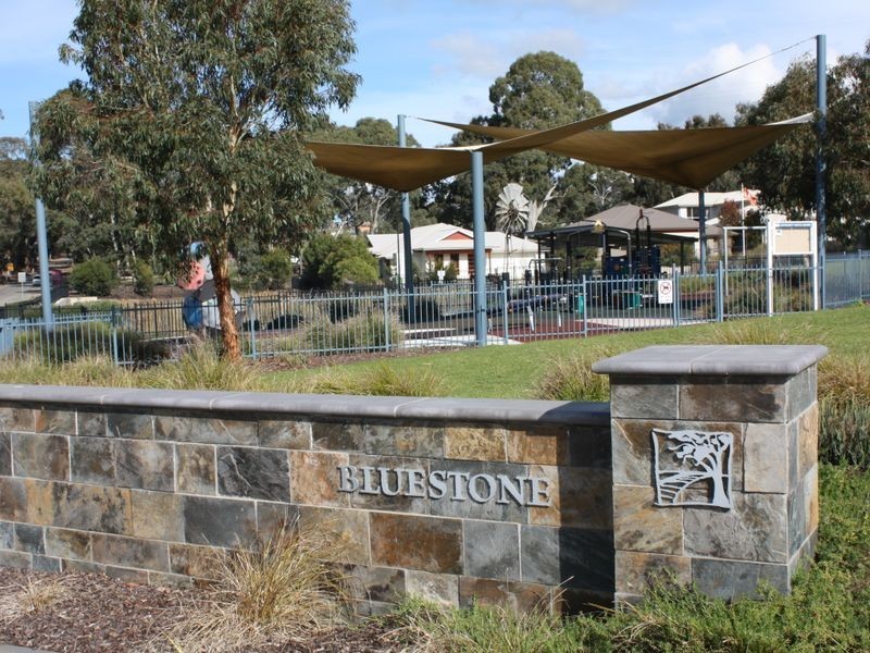 17 Barker Road, Mount Barker SA 5251