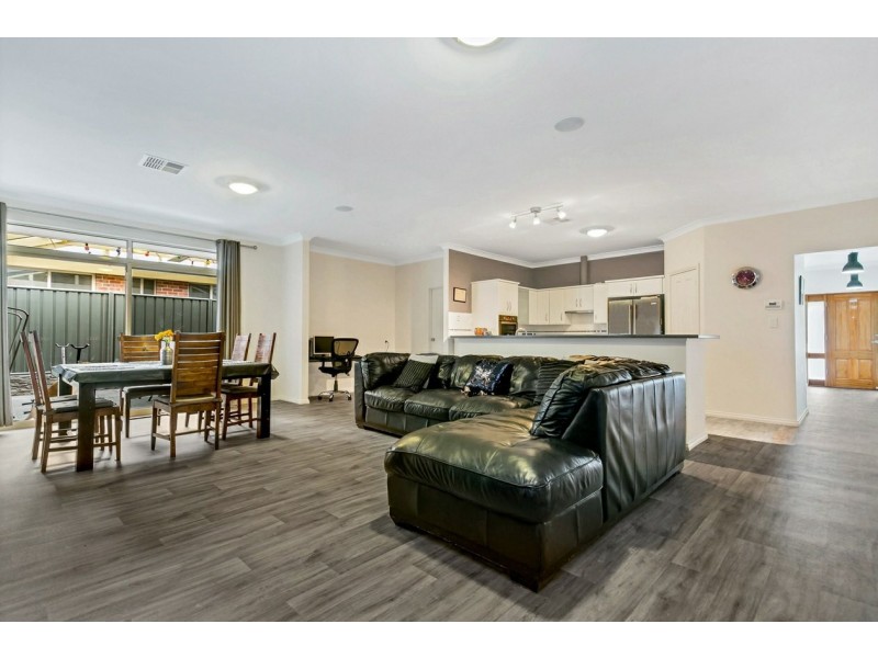 65 Hurling Drive, Mount Barker SA 5251