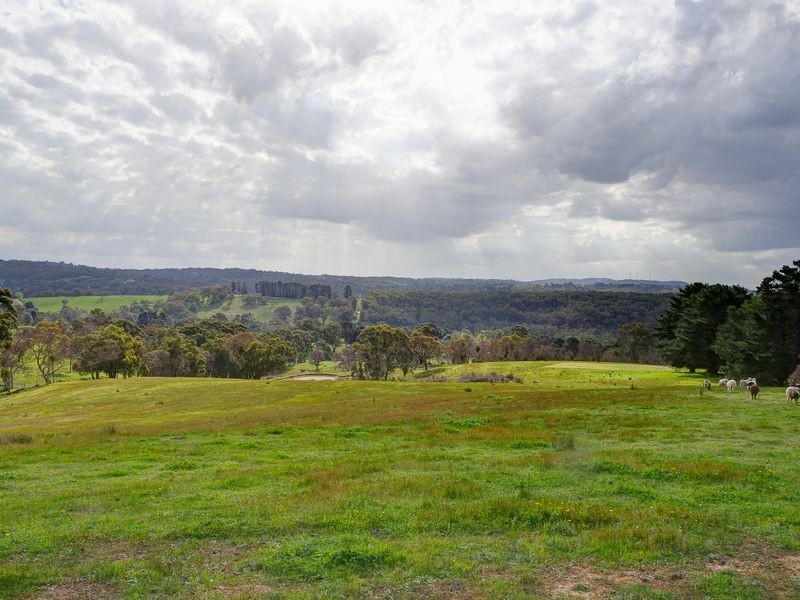 383 River Road, Hahndorf SA 5245