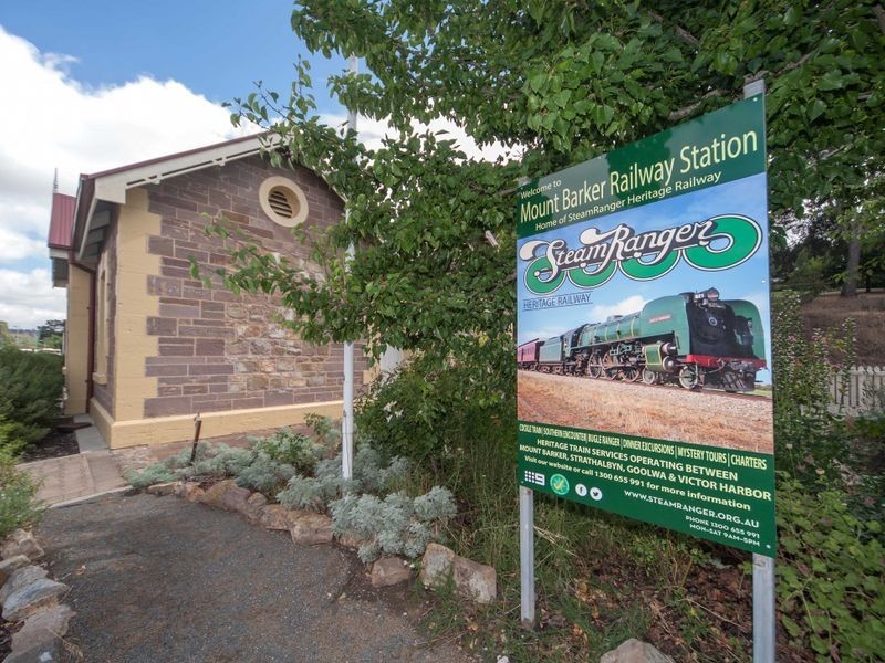 29 Cameron Road, Mount Barker SA 5251