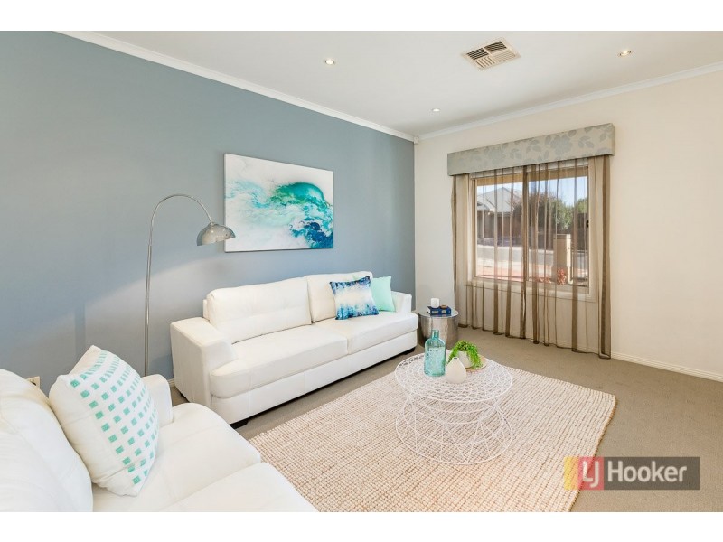74 Barton Circuit, Mount Barker SA 5251