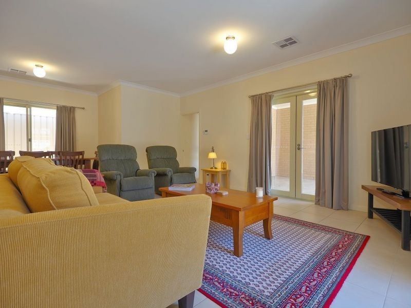 5 Ongloe Close, Mount Barker SA 5251
