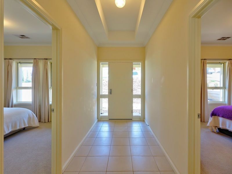 5 Ongloe Close, Mount Barker SA 5251
