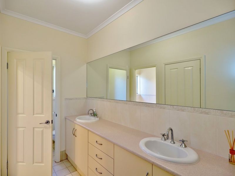 5 Ongloe Close, Mount Barker SA 5251