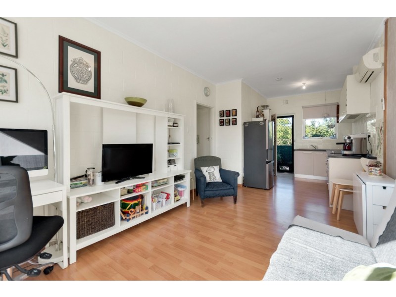 8/2 Winston Avenue, Clarence Gardens SA 5039