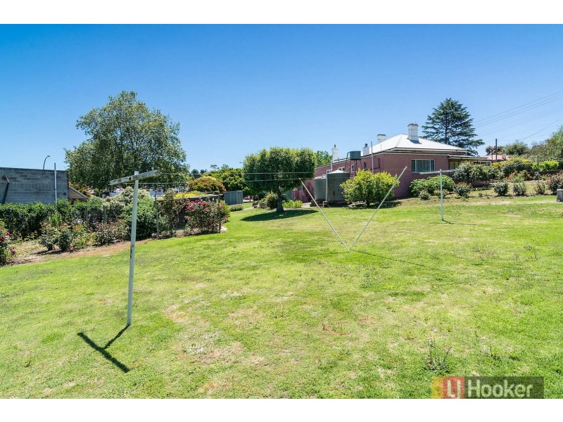 2 Pridmore Terrace, Mount Barker SA 5251