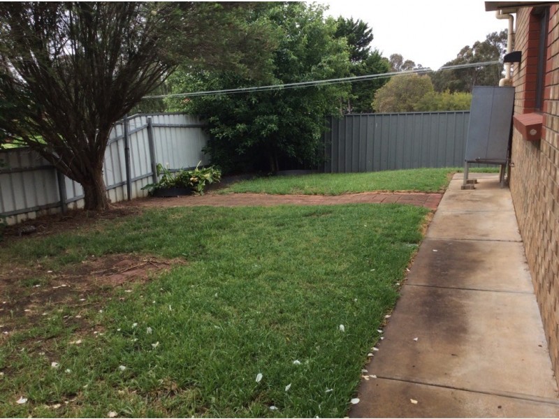 1/1 Kernutt Court, Mount Barker SA 5251