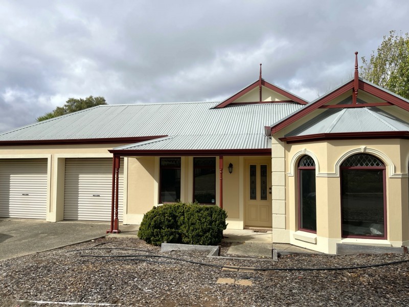 8 Gollan Circuit, Mount Barker SA 5251