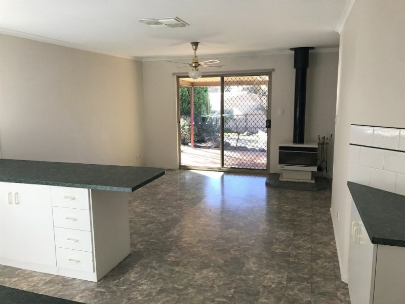 10 Boronia Court, Mount Barker SA 5251