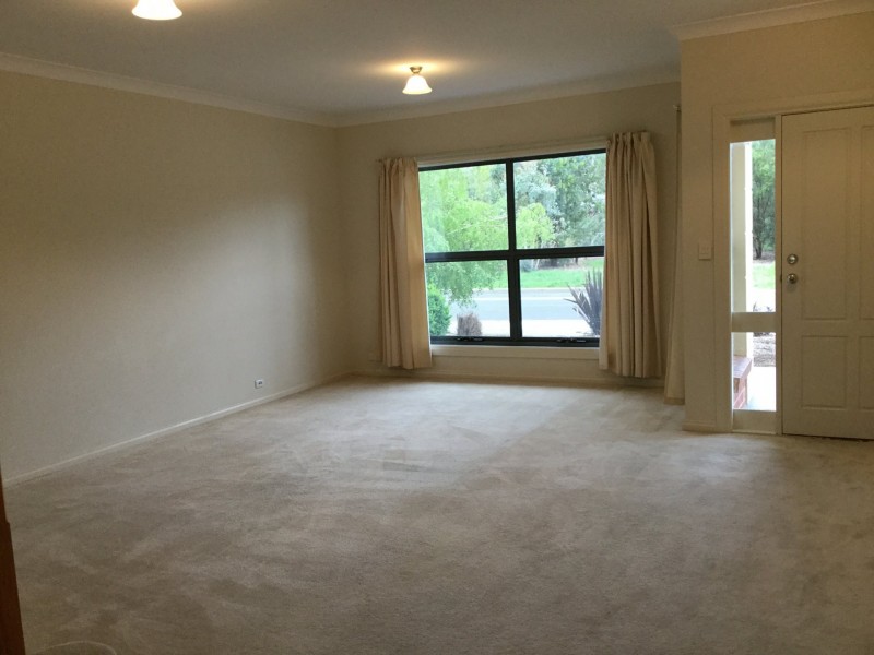 102 Parkview Drive, Mount Barker SA 5251