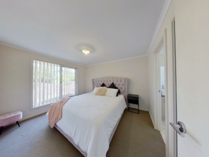 33 Douglas Drive, Mount Barker SA 5251