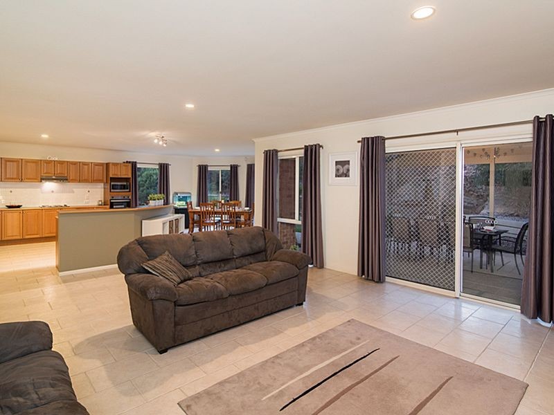 22 Dalmeny Drive, Mount Barker SA 5251