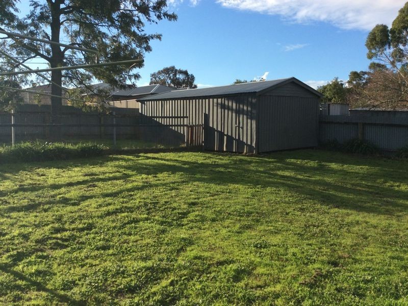 26 Dumas Street, Mount Barker SA 5251