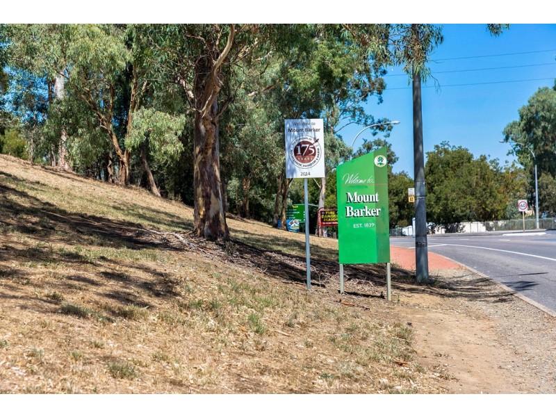 12A Wuttke Road, Mount Barker SA 5251