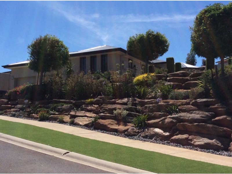 4 Lloyd Crescent, Littlehampton SA 5250