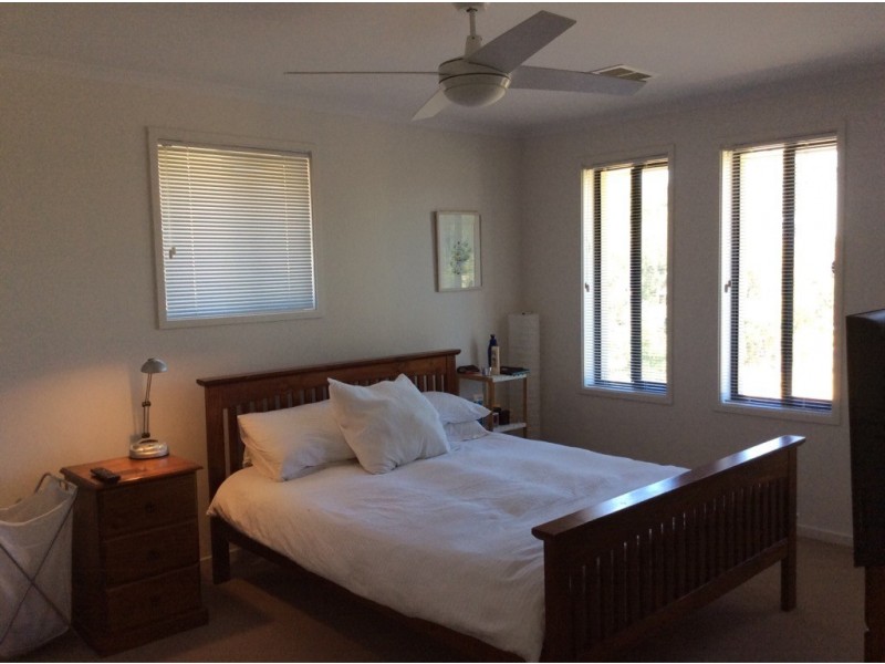 4 Lloyd Crescent, Littlehampton SA 5250