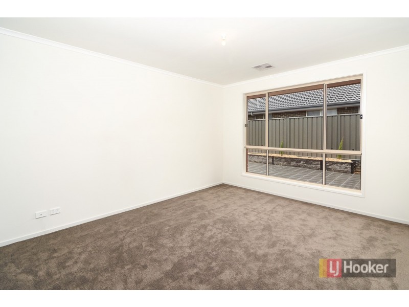 4 Greenwood Street, Mount Barker SA 5251