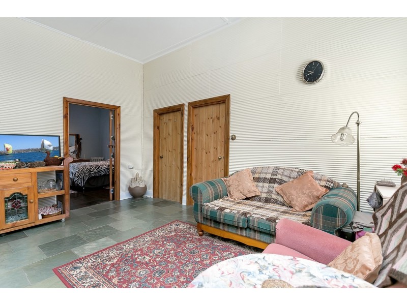 8 Adelaide Road, Echunga SA 5153