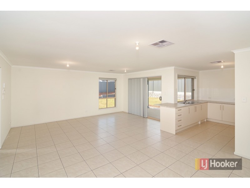 33 Albion Street, Mount Barker SA 5251