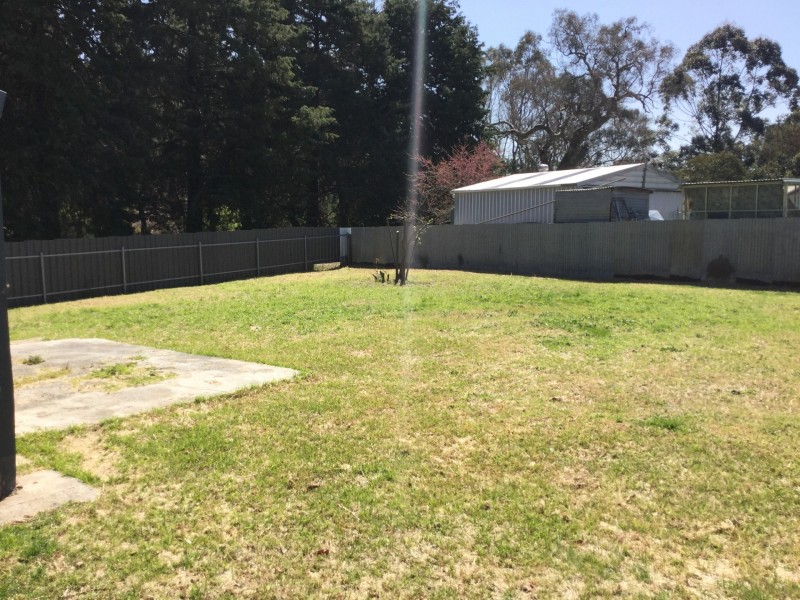 8 Smillie Street, Brukunga SA 5252