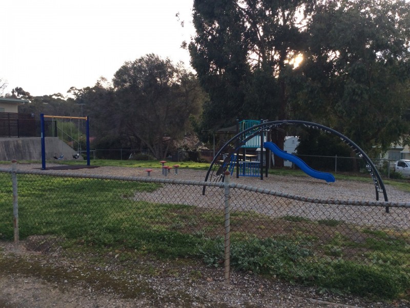 8 Smillie Street, Brukunga SA 5252