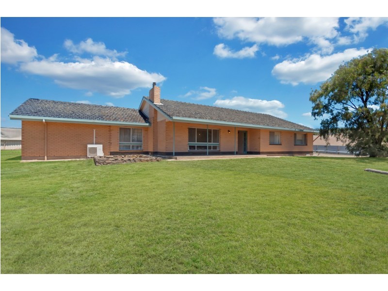 231 Whites Road, Flaxley SA 5153