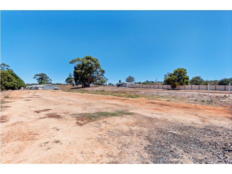 231 Whites Road, Flaxley SA 5153