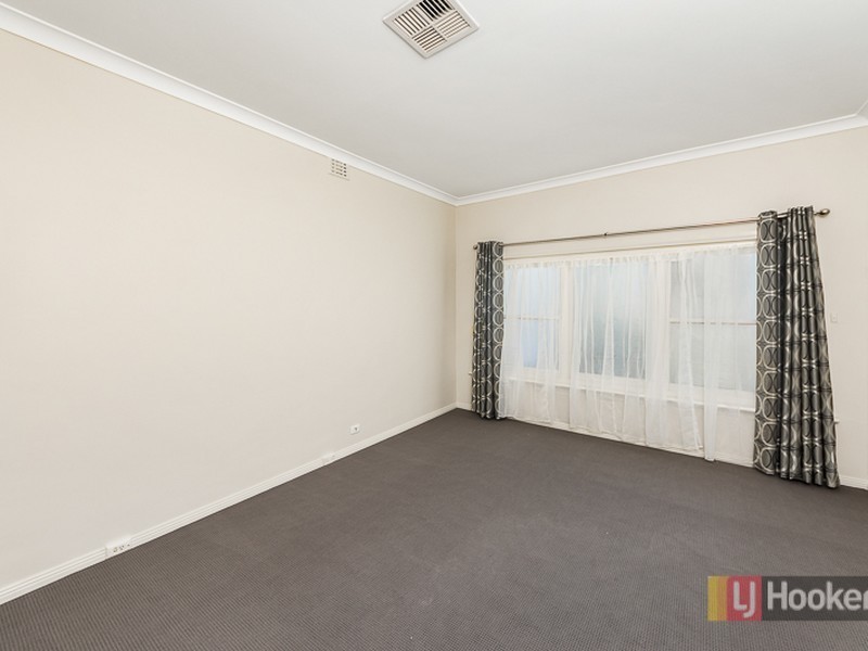 7 Victoria Road, Mount Barker SA 5251