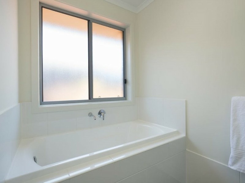 72 Bluestone Drive, Mount Barker SA 5251