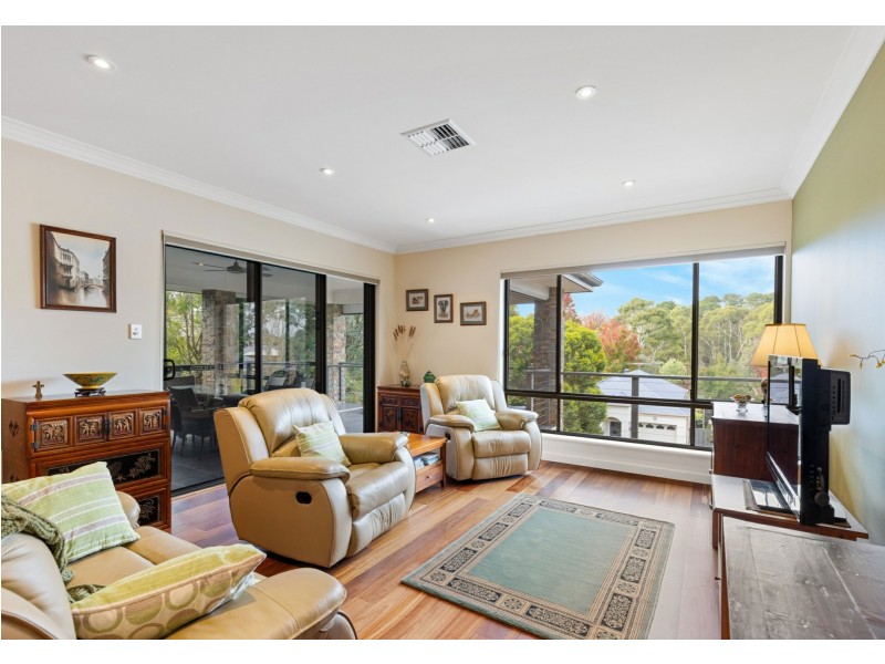 4/9 Hawthorn Road, Mount Barker SA 5251