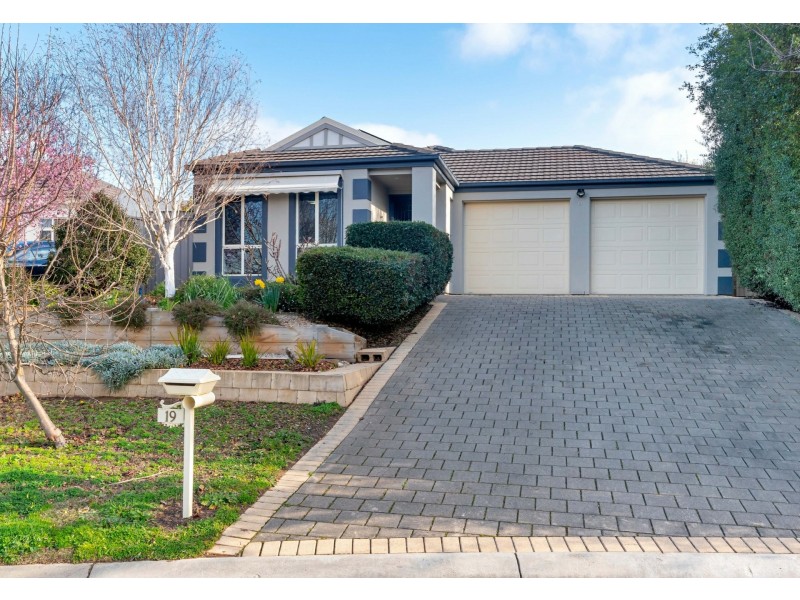 19 Melville Street, Mount Barker SA 5251