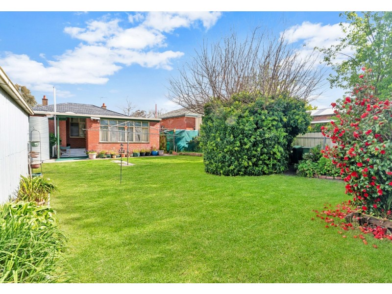 5 Kia-Ora Street, Mount Barker SA 5251