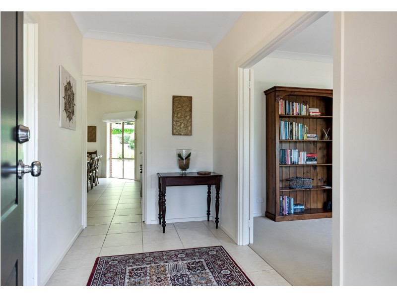 11 Claret Ash Drive, Mount Barker SA 5251
