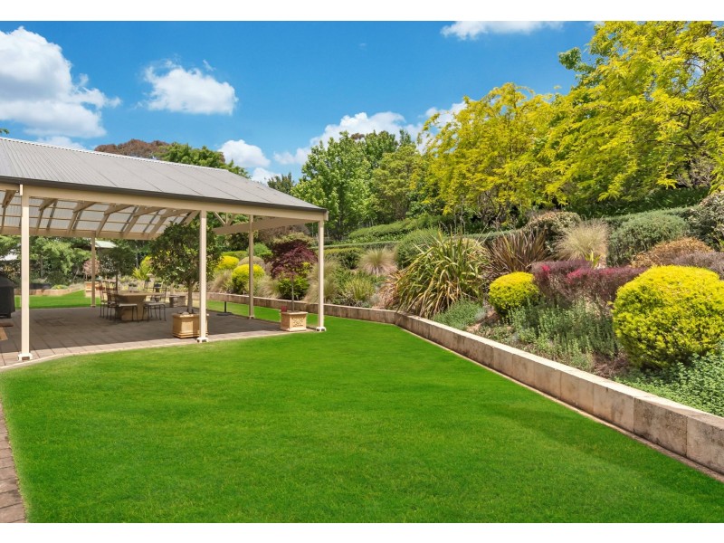 11 Claret Ash Drive, Mount Barker SA 5251
