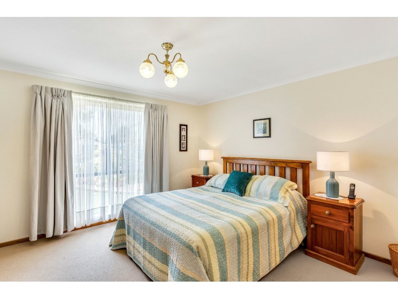 44 Albert Road, Mount Barker SA 5251