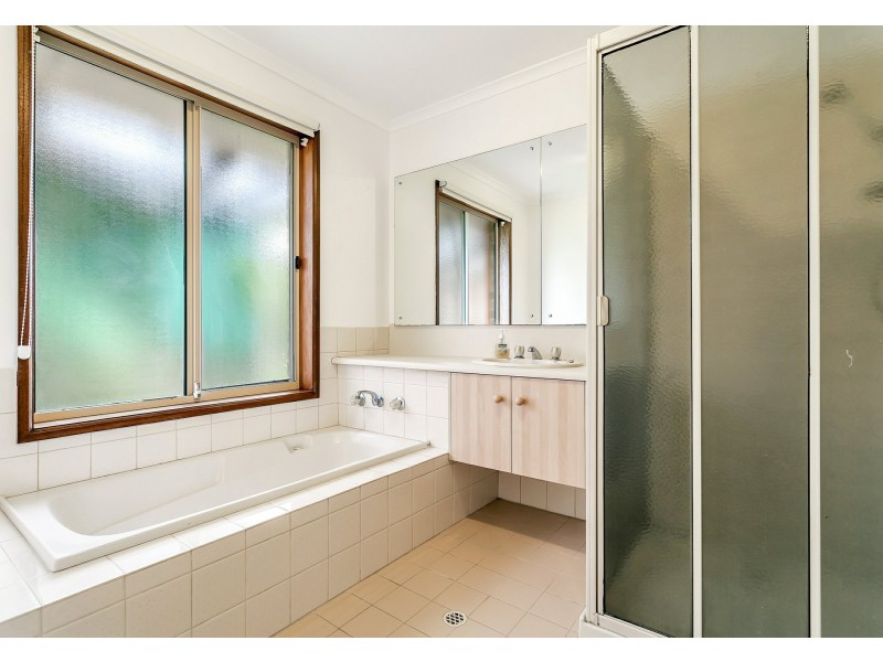 9 Currawong Way, Mount Barker SA 5251
