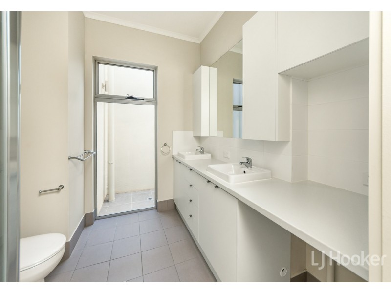 22 Wycombe Drive, Mount Barker SA 5251