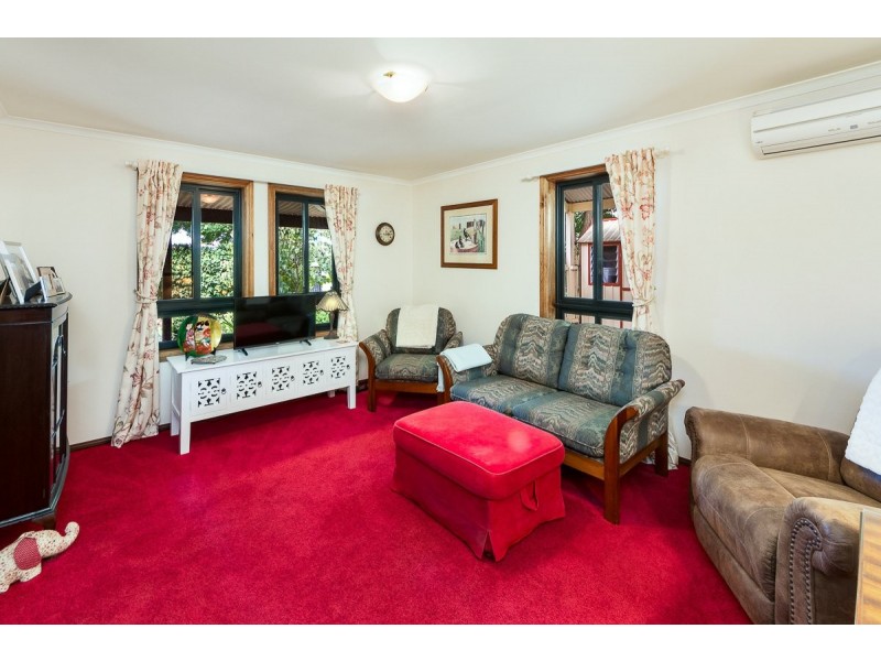 2 Barker Road, Mount Barker SA 5251