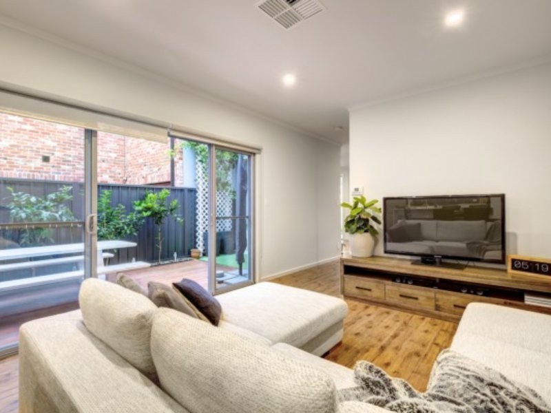 10 Park Terrace, Mount Barker SA 5251