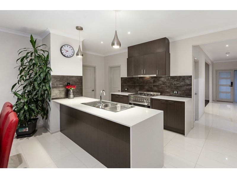 5 Aurora Circuit, Meadows SA 5201