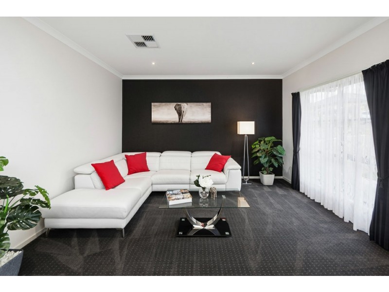5 Aurora Circuit, Meadows SA 5201