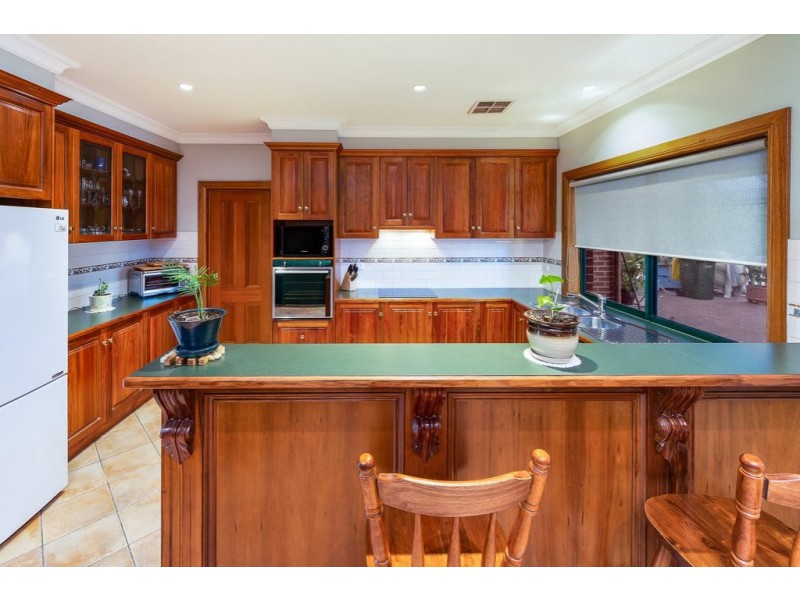 12 Atlantic Road, Mount Barker SA 5251