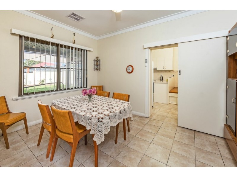 23 Holden Avenue, Woodville West SA 5011