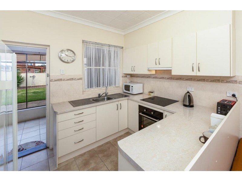 23 Holden Avenue, Woodville West SA 5011