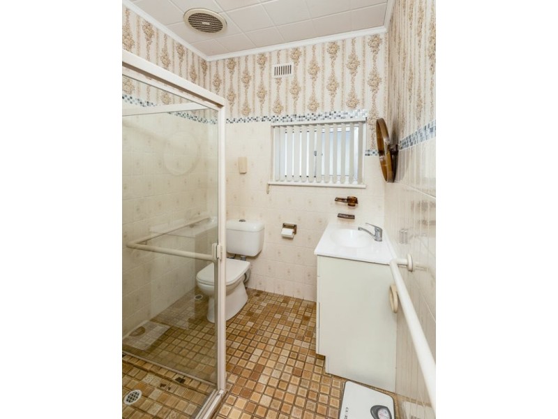 23 Holden Avenue, Woodville West SA 5011