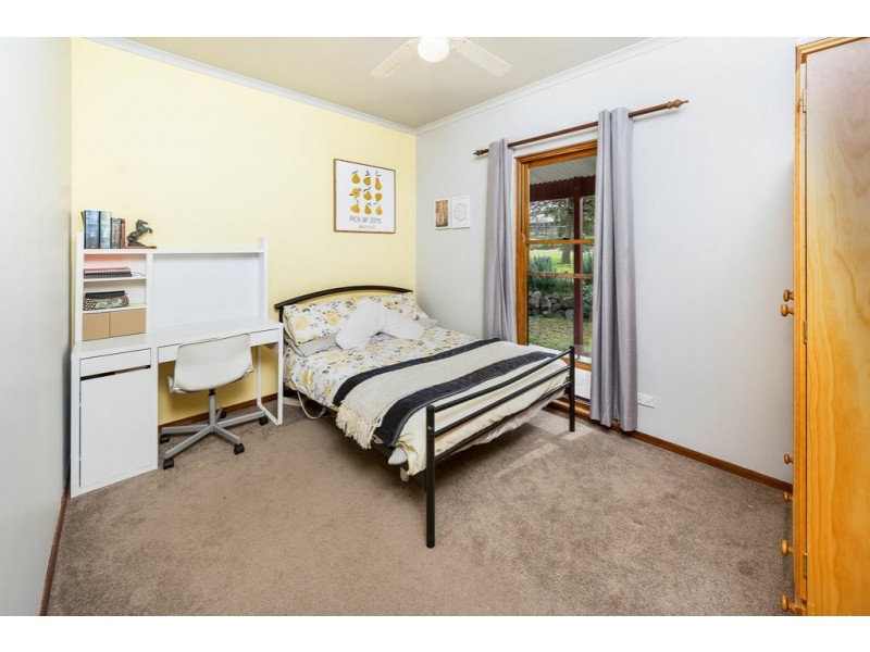 26 Howard Court, Blakiston SA 5250