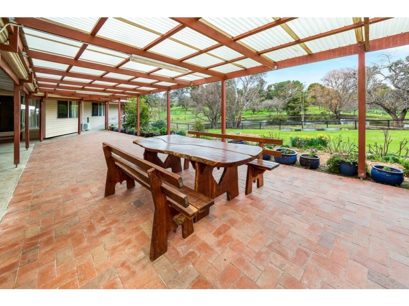 26 Howard Court, Blakiston SA 5250